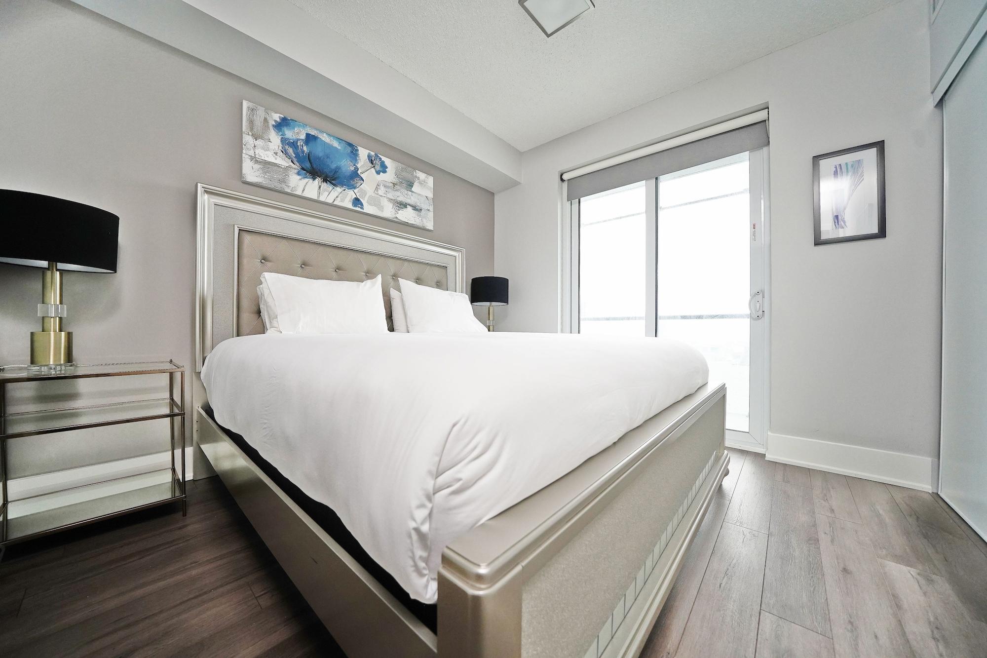 טורונטו Grand Royal Condos - Cn Tower מראה חיצוני תמונה