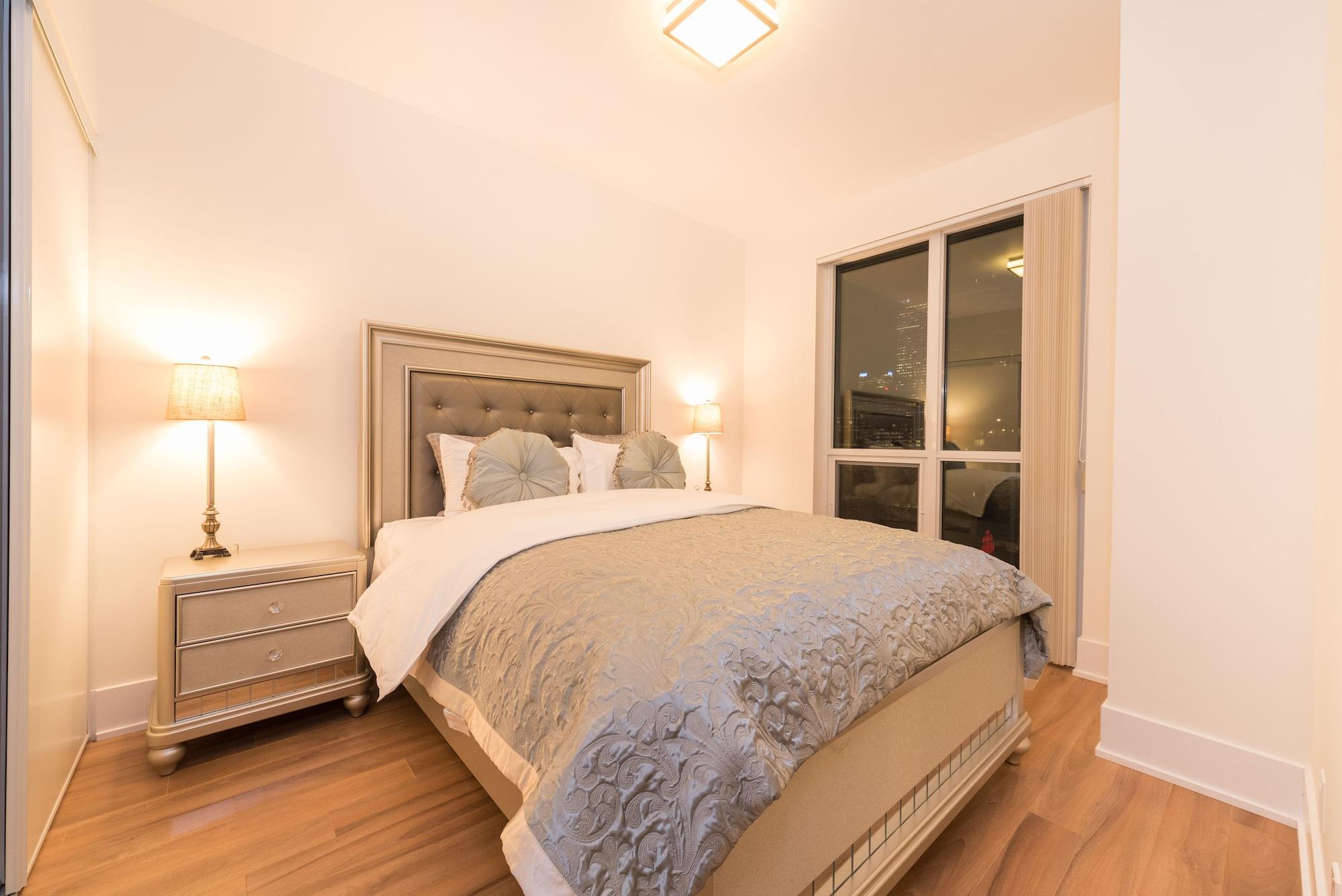 טורונטו Grand Royal Condos - Cn Tower מראה חיצוני תמונה