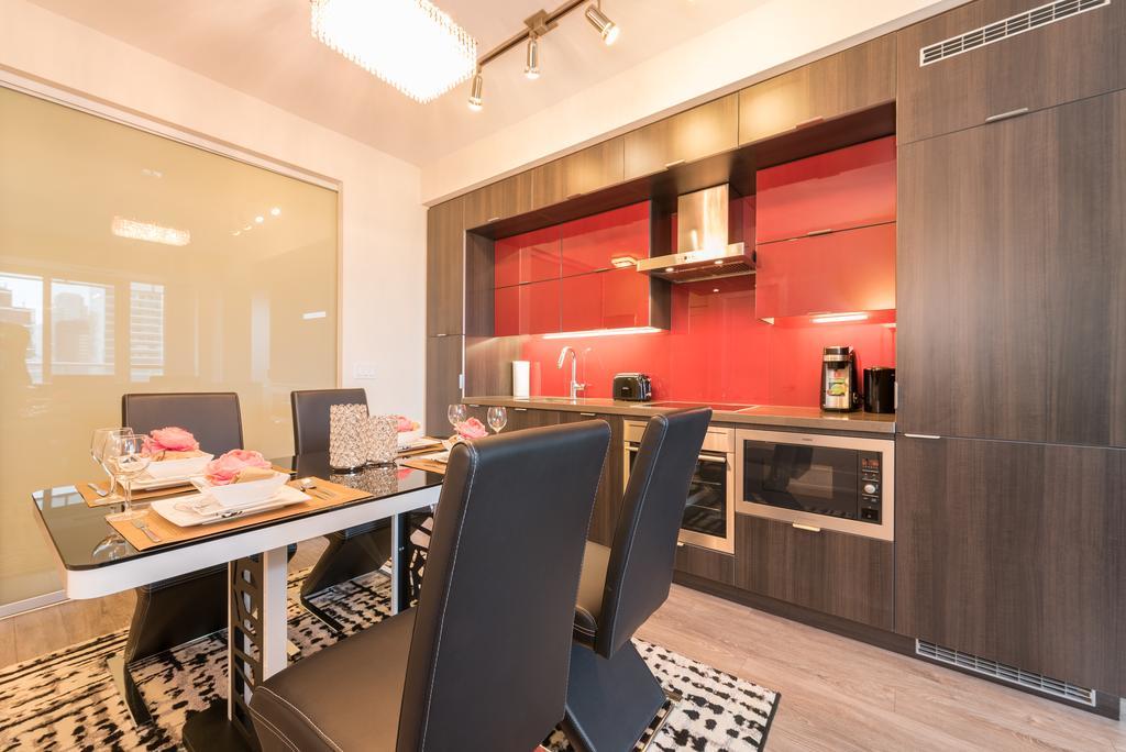 טורונטו Grand Royal Condos - Cn Tower מראה חיצוני תמונה