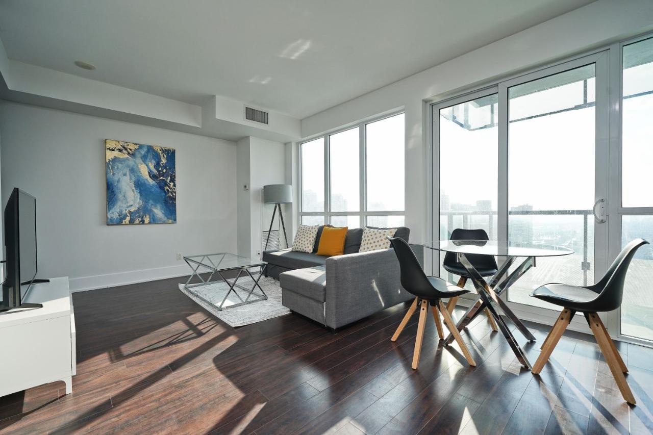 טורונטו Grand Royal Condos - Cn Tower מראה חיצוני תמונה