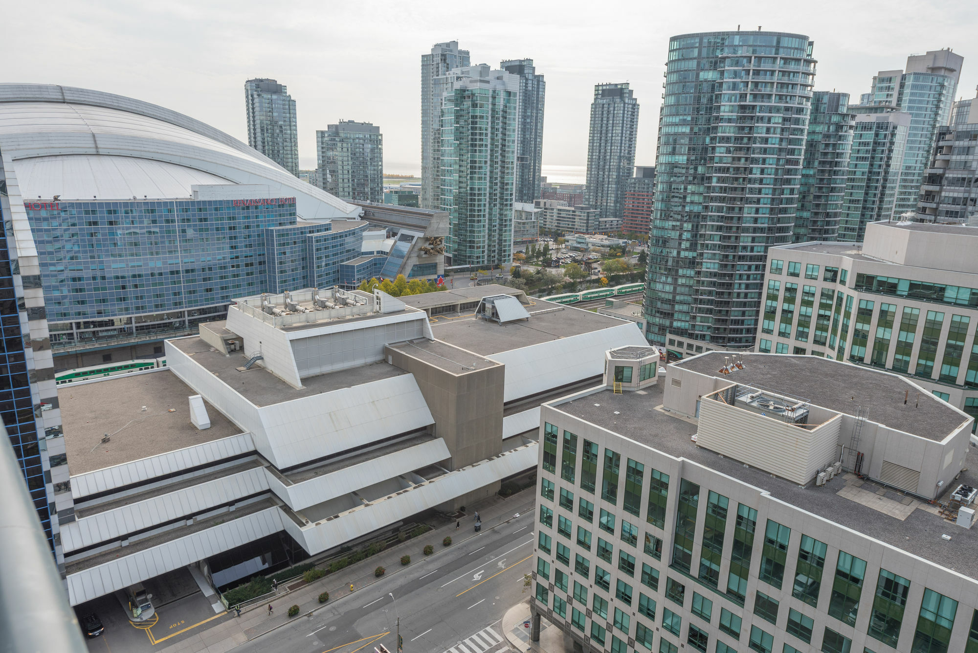 טורונטו Grand Royal Condos - Cn Tower מראה חיצוני תמונה
