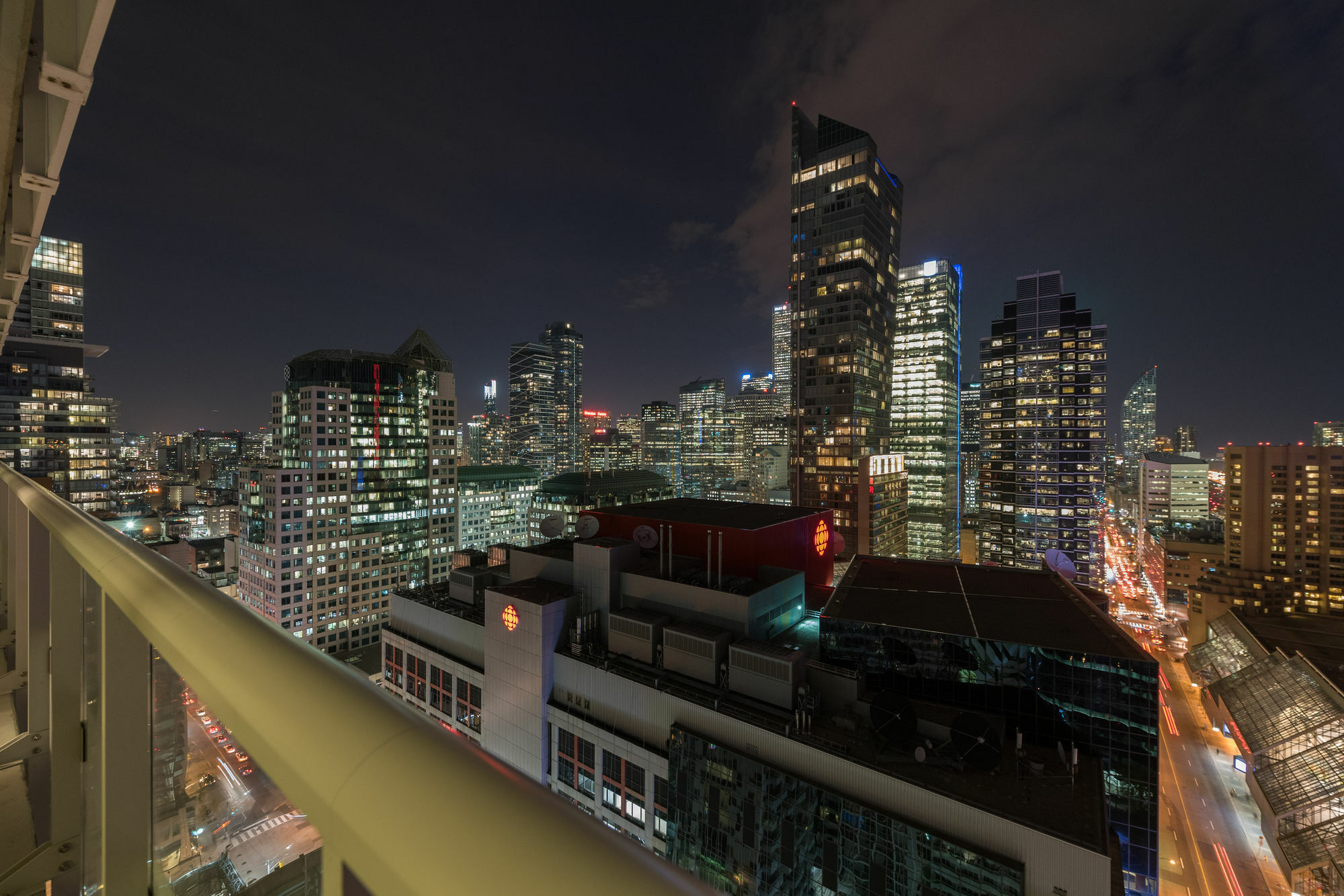 טורונטו Grand Royal Condos - Cn Tower מראה חיצוני תמונה